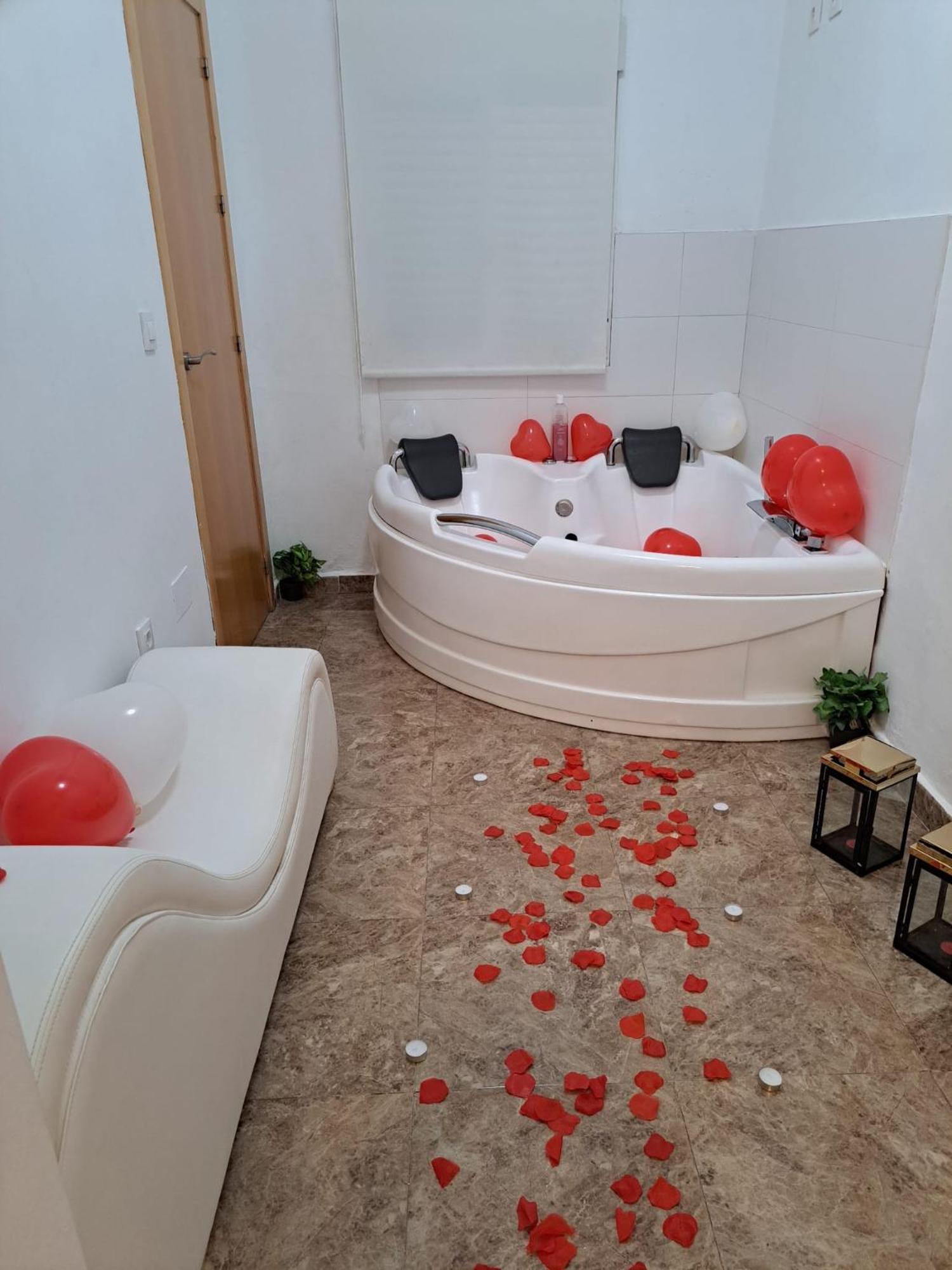 Apartamento Jacuzzi Картахена Екстериор снимка