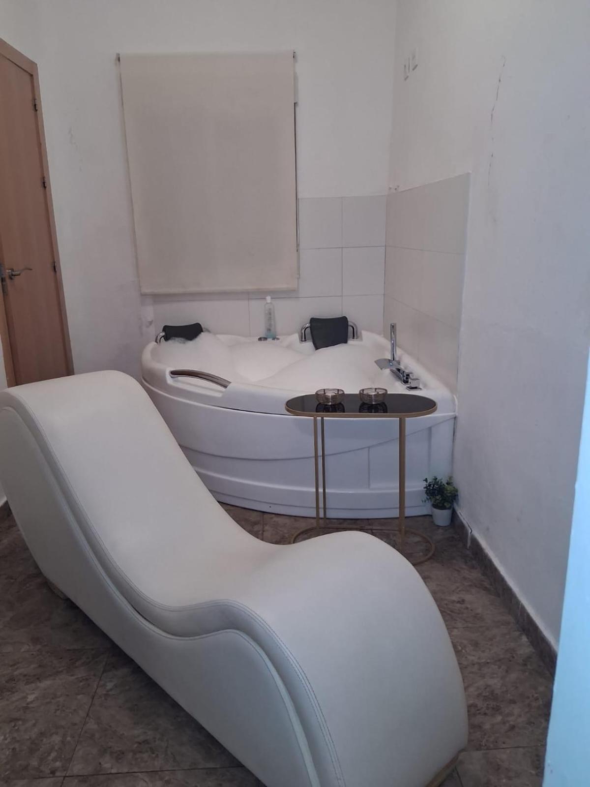 Apartamento Jacuzzi Картахена Екстериор снимка